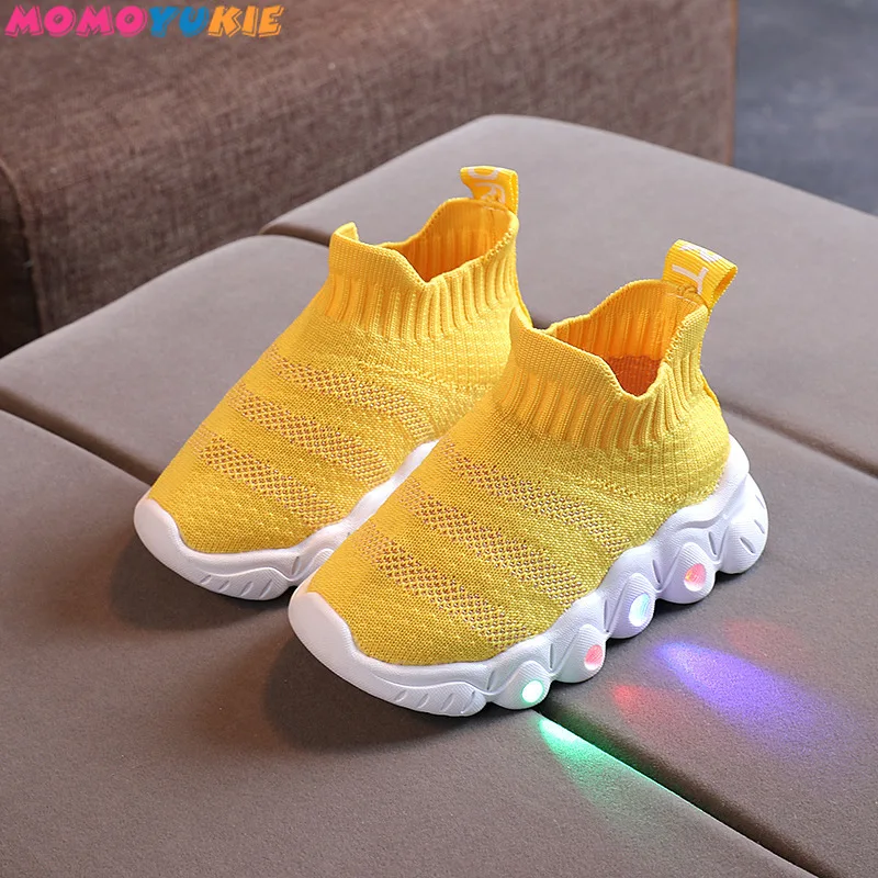 Size 21-30 New LED Children Glowing Shoes Baby Luminous Sneakers Boys Lighting Running Shoes Kids Breathable Mesh Sneakers extra wide children's shoes Children's Shoes