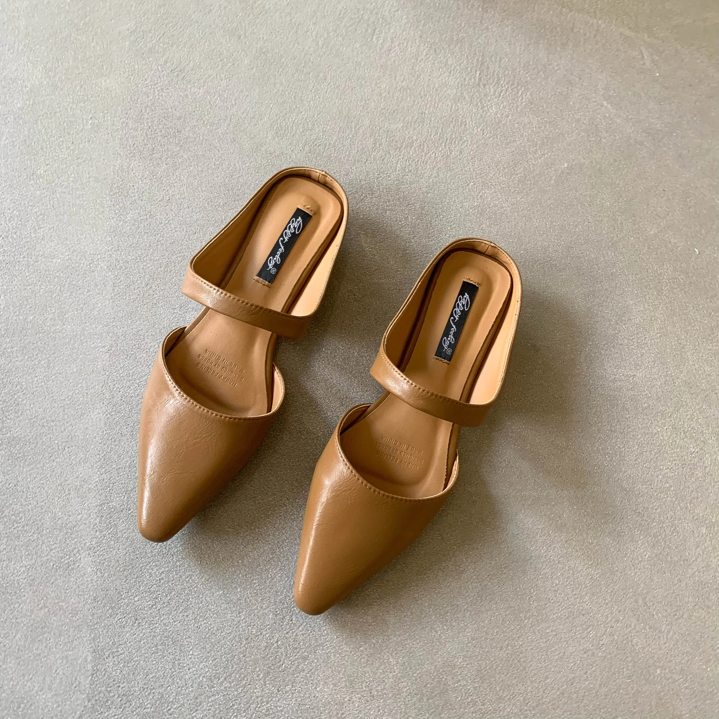 thumbnail image 1 of Bailamos 2023, nuevas zapatillas para mujer, sandalias casuales suaves para mujer, moda, punta puntiaguda, zapatos de mujer sin cordones, 1 of 5