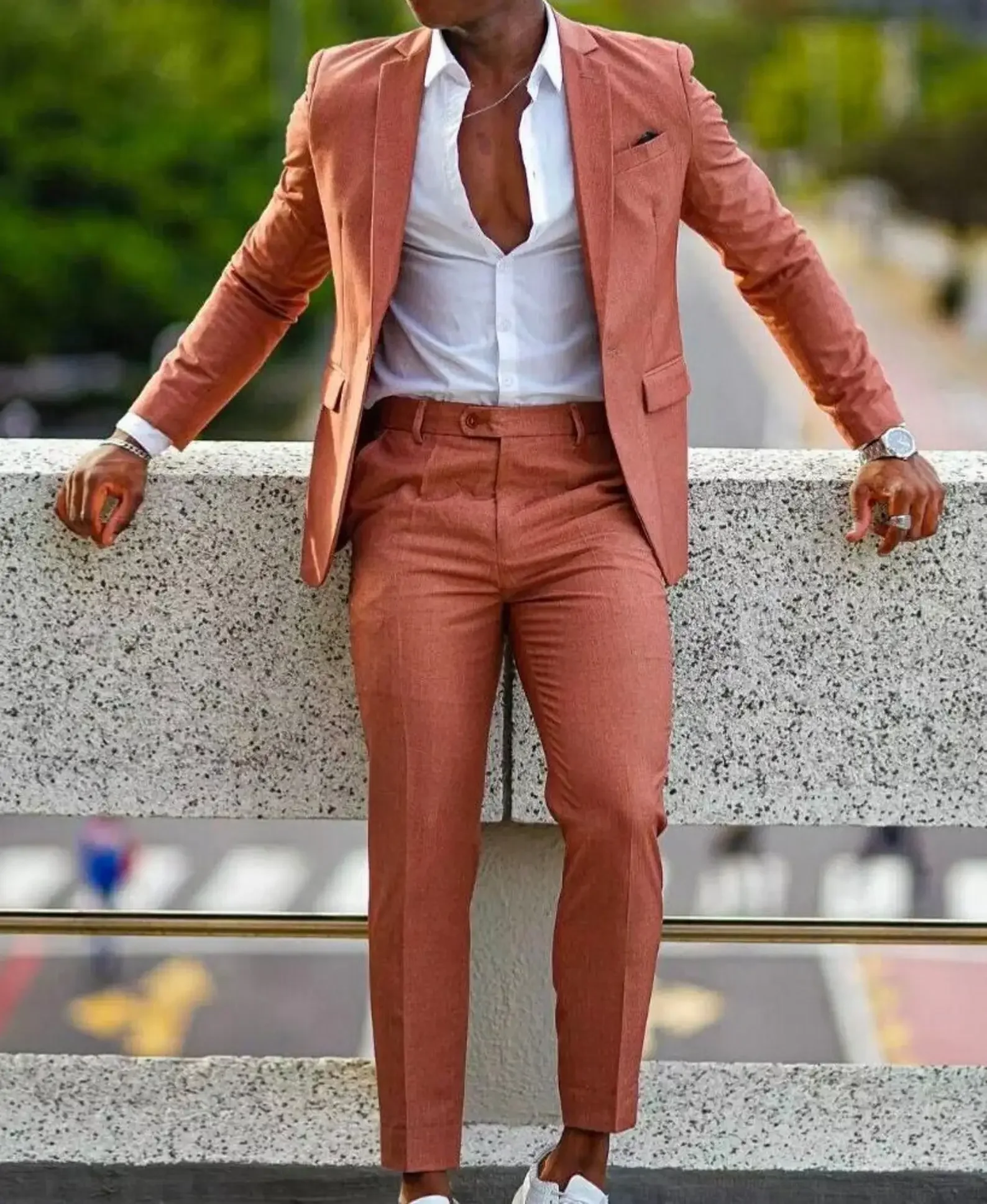 

Orange Formal Men Suits For Wedding Prom Notch Lapel Blazer Custom Made Fashion Tuxedos Two-Piece Jacket+Pants Trajes De Hombre