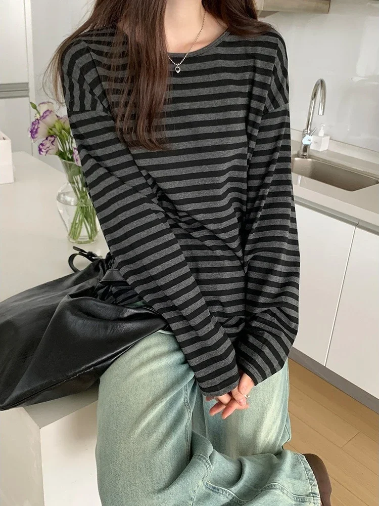 Autumn Women Harajuku Striped T Shirt Femme Streetwear Long Sleeve O-Neck Casual Oversize Top Black Grey Loose Street Tops Y2K
