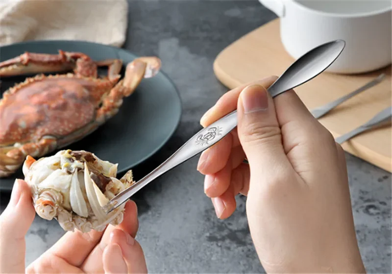 304 stainless steel New Crab Shape Die Cast Quick Shellfish Lobster Cracker Seafood Tools Clip Needle Fork Picks Pincer Nut Set