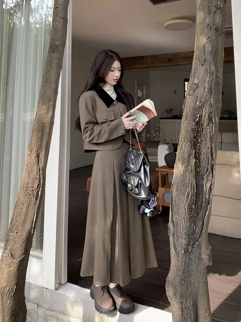 Traje Elegante de Inverno Midi Estilo Britânico para Mulheres 2 Traje Midi Estilo Britânico de Inverno para Mulheres