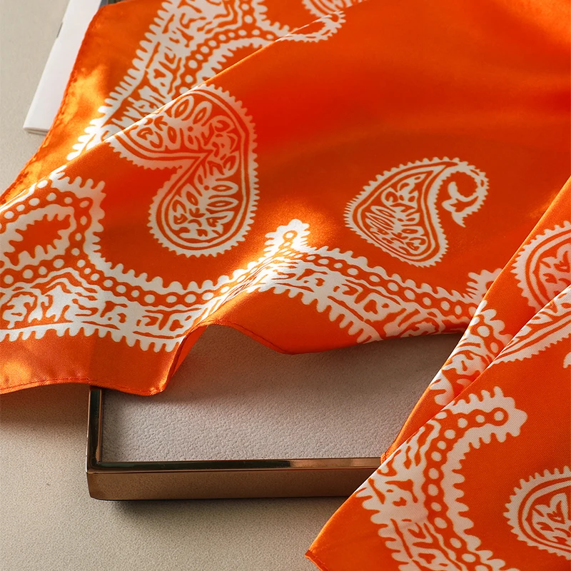 90 cm Luxus Marke Seide Satin Quadrat Schal Frauen Hijab Bandana Muslimischen Kopftücher Schal Wrap Damen Stirnband Halstuch Foulard – Detail 16