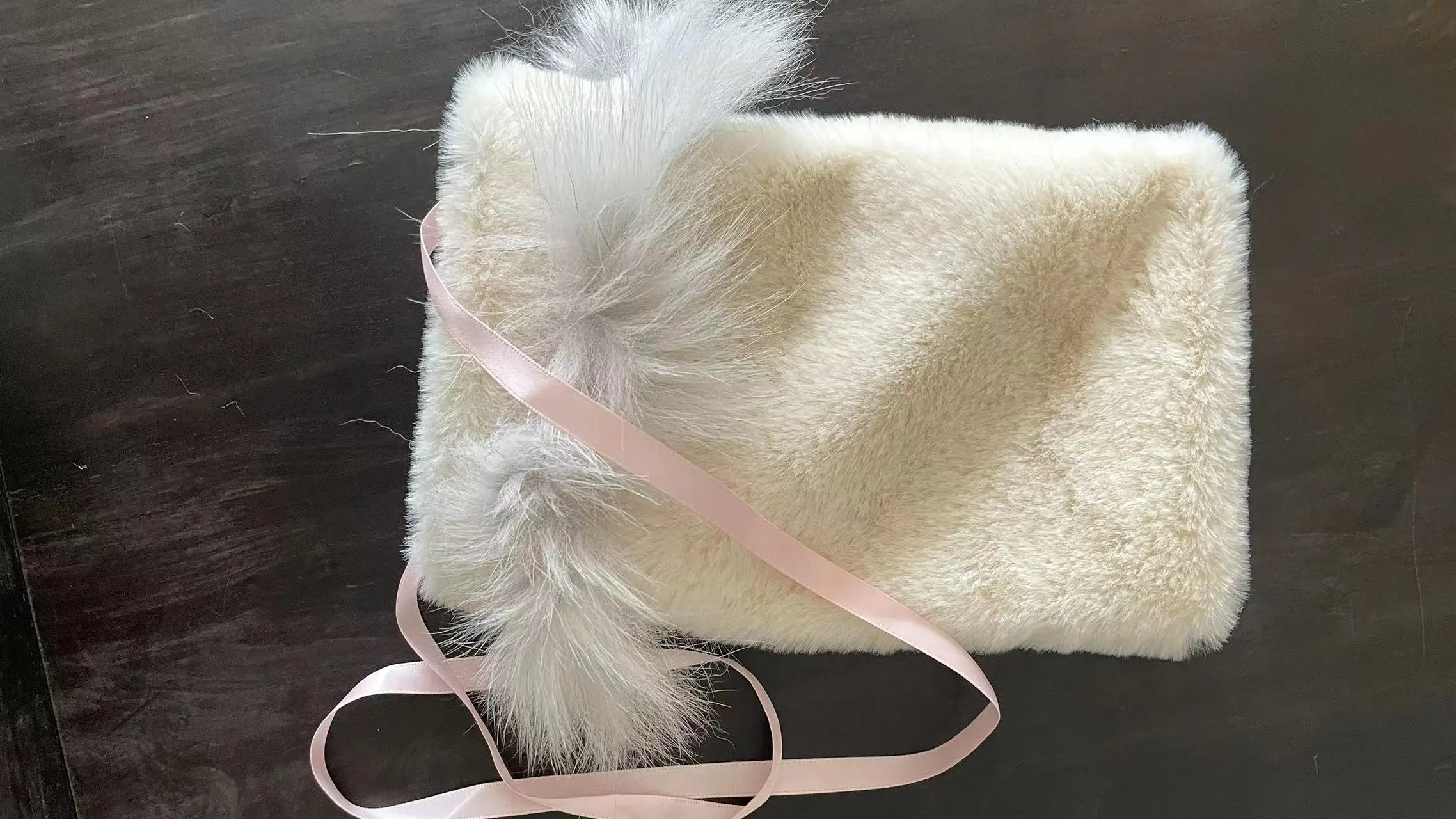 

Student mobile phone bag, study kit, fur fox bag 2