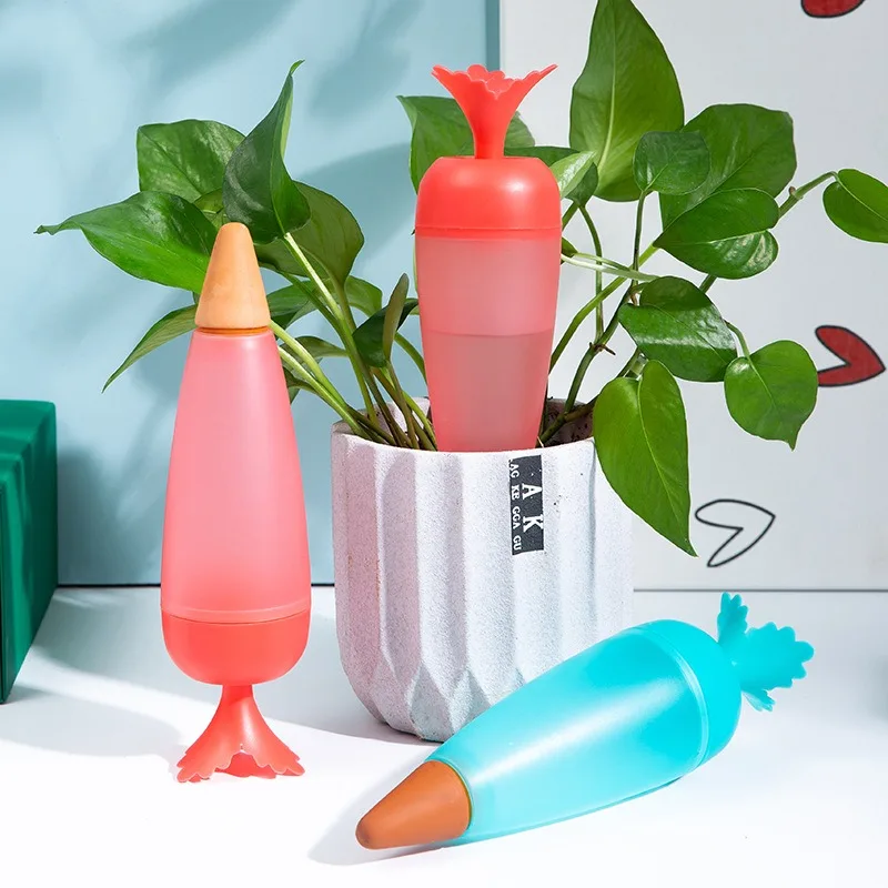 

Carrot Shape Lazy People Watering Machine Creative Flower Automatic Drip Machine Succulent Plant Pot Watering Water Seeper