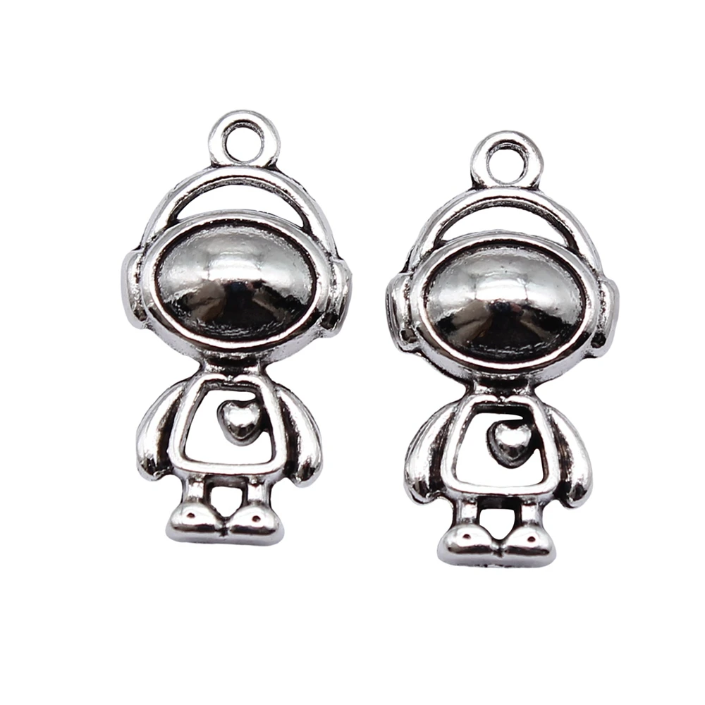 

10pcs/lot 22x11.6x5.8mm Heart astronaut Charms For Jewelry Making Antique Silver Color 0.87x0.46x0.23inch