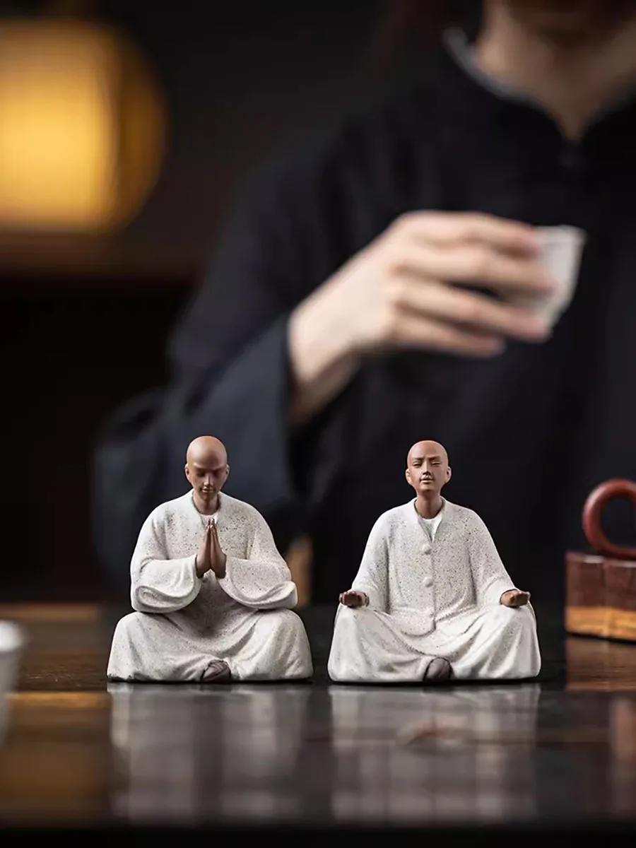 Creative small monk ornaments, ceramic figure sculptures, Zen study, tea room, tea table tabletop decoration, handicrafts