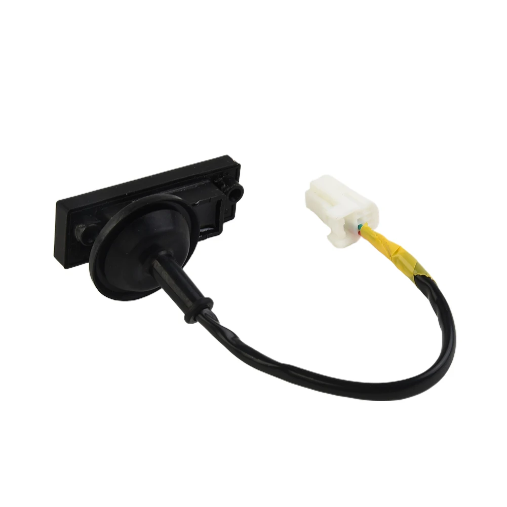 

Premium Quality Tailgate Handle Switch for Hyundai i30 and For Kia Cee\\\\\\'d Simple Operation Rear Placement on Vehicle