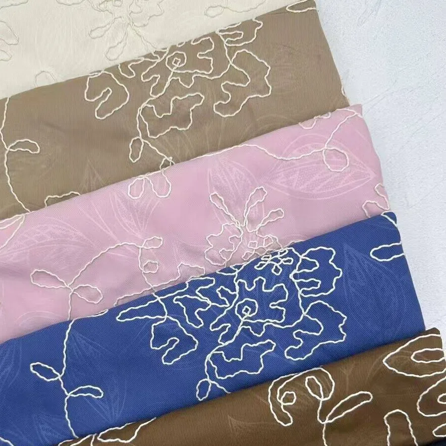 새로운 부드럽고 우아한 프린트 태슬 자수 원단, 드레스 셔츠, 웨딩드레스, 가운용, 고밀도, 130cm 폭, 컴퓨터 자수