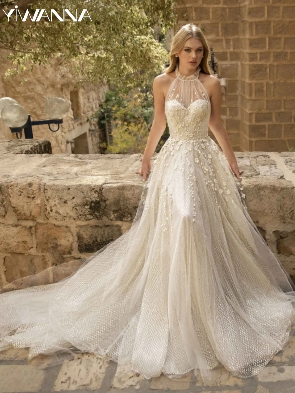 

Sexy Halter Backless Wedding Dress Sparkly Sequins Appliques Dress For Bride Elegant Beach A-line Bridal Gown Robe De Mariée