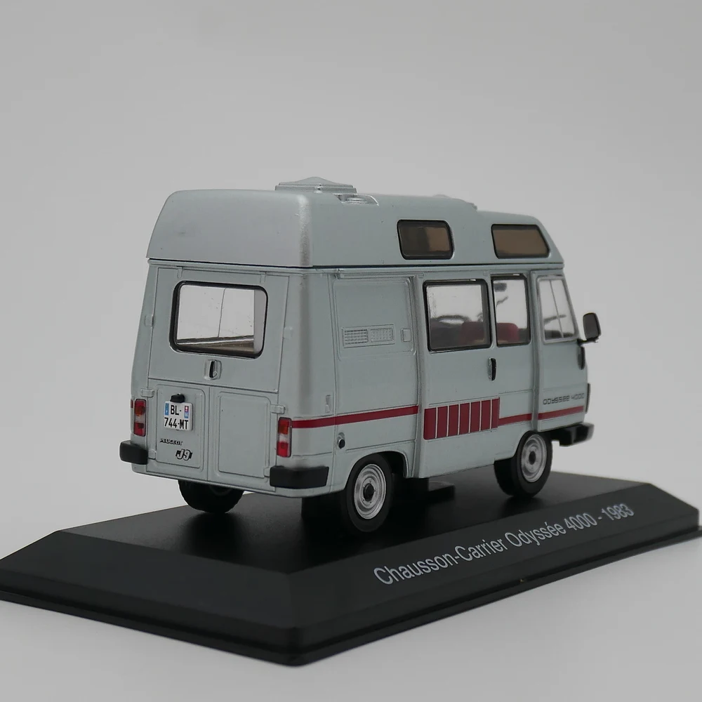 NOREV 1/43 - Peugeot J9 1987 - La Poste PTT - ER EUR 17,50 - FR