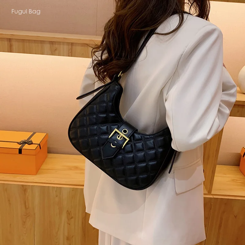 Women's New Underarm Bag Handbag Shoulder Bag Large Capacity High-end Fashionable Minimalist Urban and Elegant Diamond Shaped