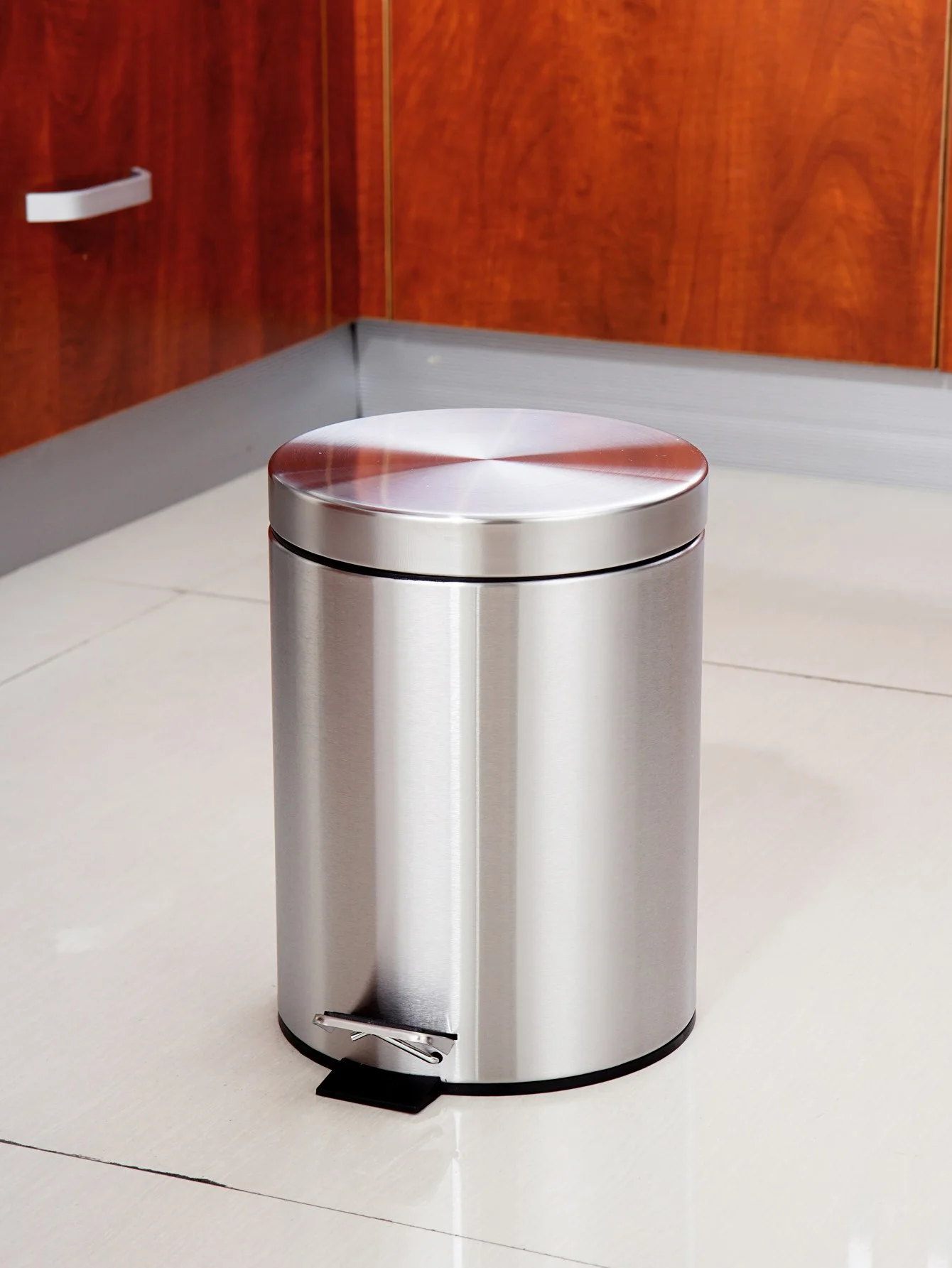 무소음 주방 및 욕실 발로 작동하는 보관통, 위생통, 청소통, 분류형 쓰레기통