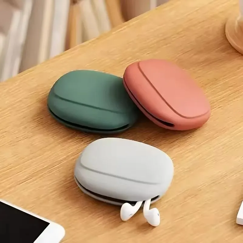 Universal Earphone and Accessory Organizer Set