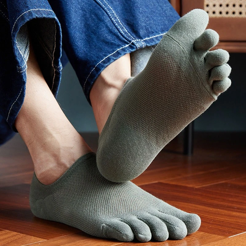Men's Toe Crew Socks Breathable Cotton Sports Running Ankle Cotton Short Five Fingers Socks