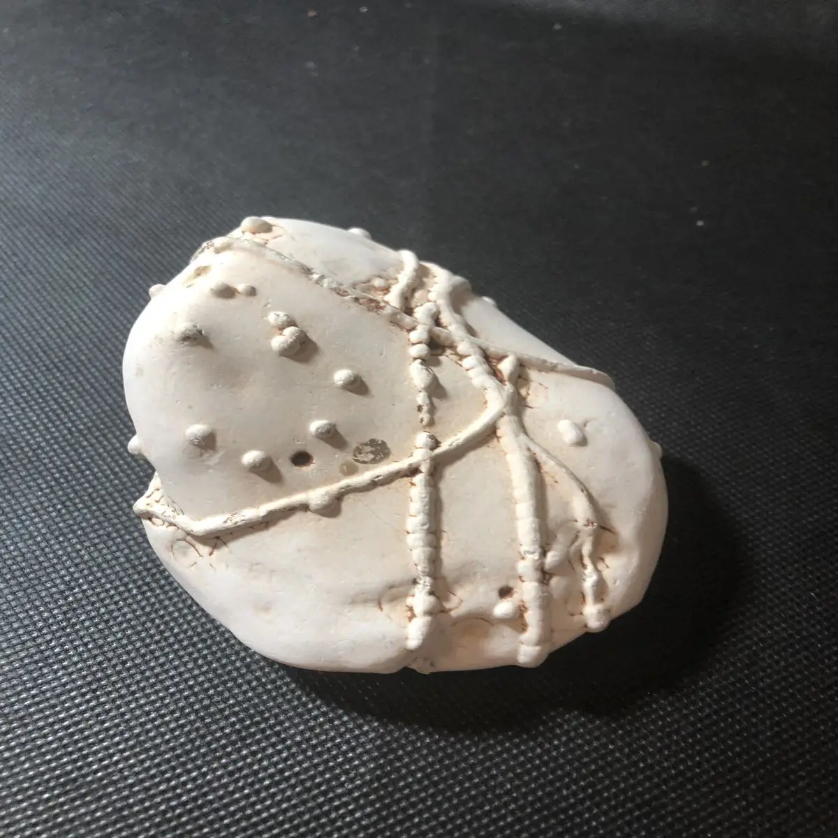 1Pcs Natural Crystal Agate Stone White Skin Veins Stone Exquisite Vein Texture Clear Collection Maintenance High