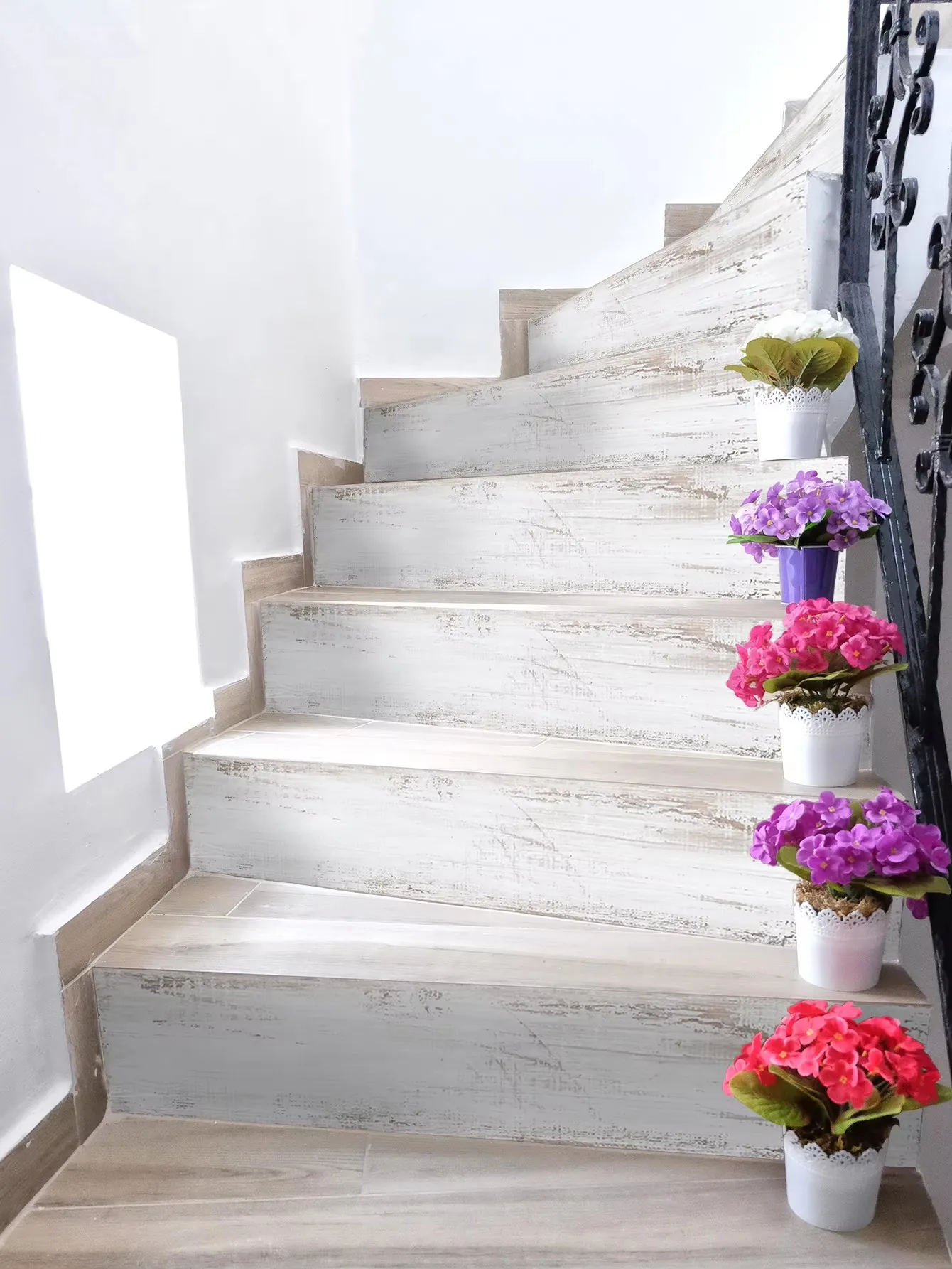 Description Picture 2 of item1PC Yellow/White Birch Wood Pattern Self-Adhesive Stair Stickers PVC Thickened Waterproof Home Decoration Stair Stickers