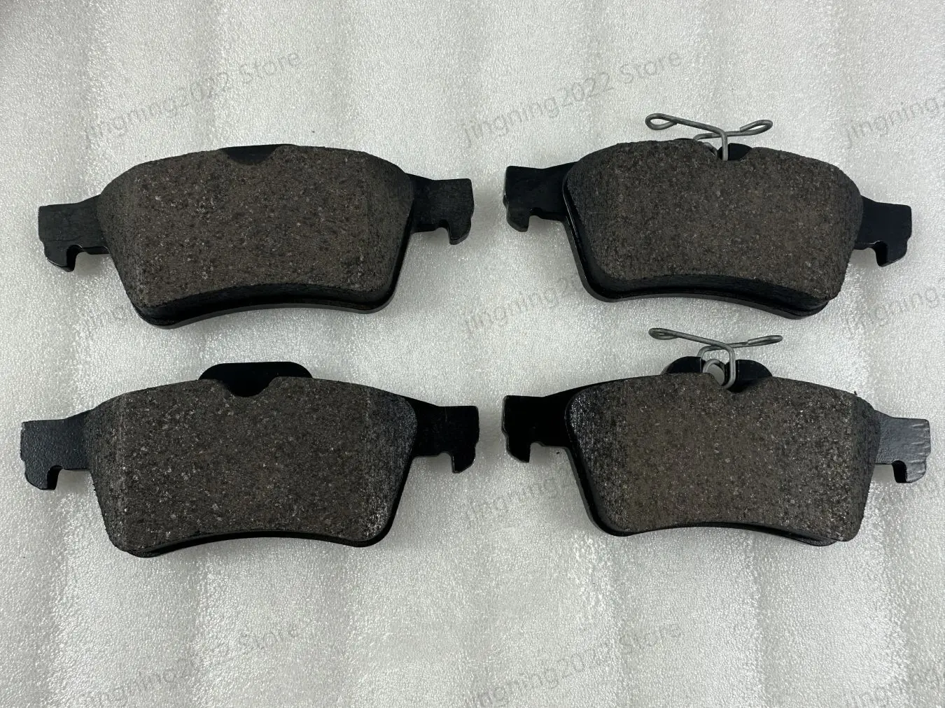 Jaguar rear brake pads are suitable for Jaguar XF XJ XK rear brake pads C2P17595 C2P26112