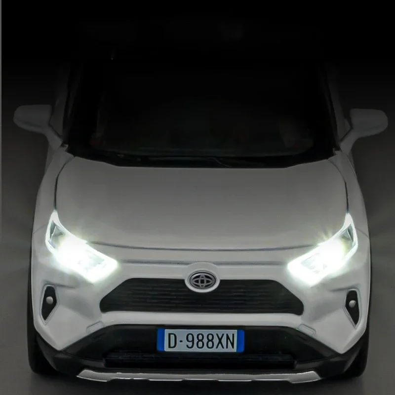 1:32 Toyota RAV4 SUV 2023 Alloy Model Car Toy Diecasts Metal Casting Sound and Light Pull Back Car Toys For Children Vehicle 4