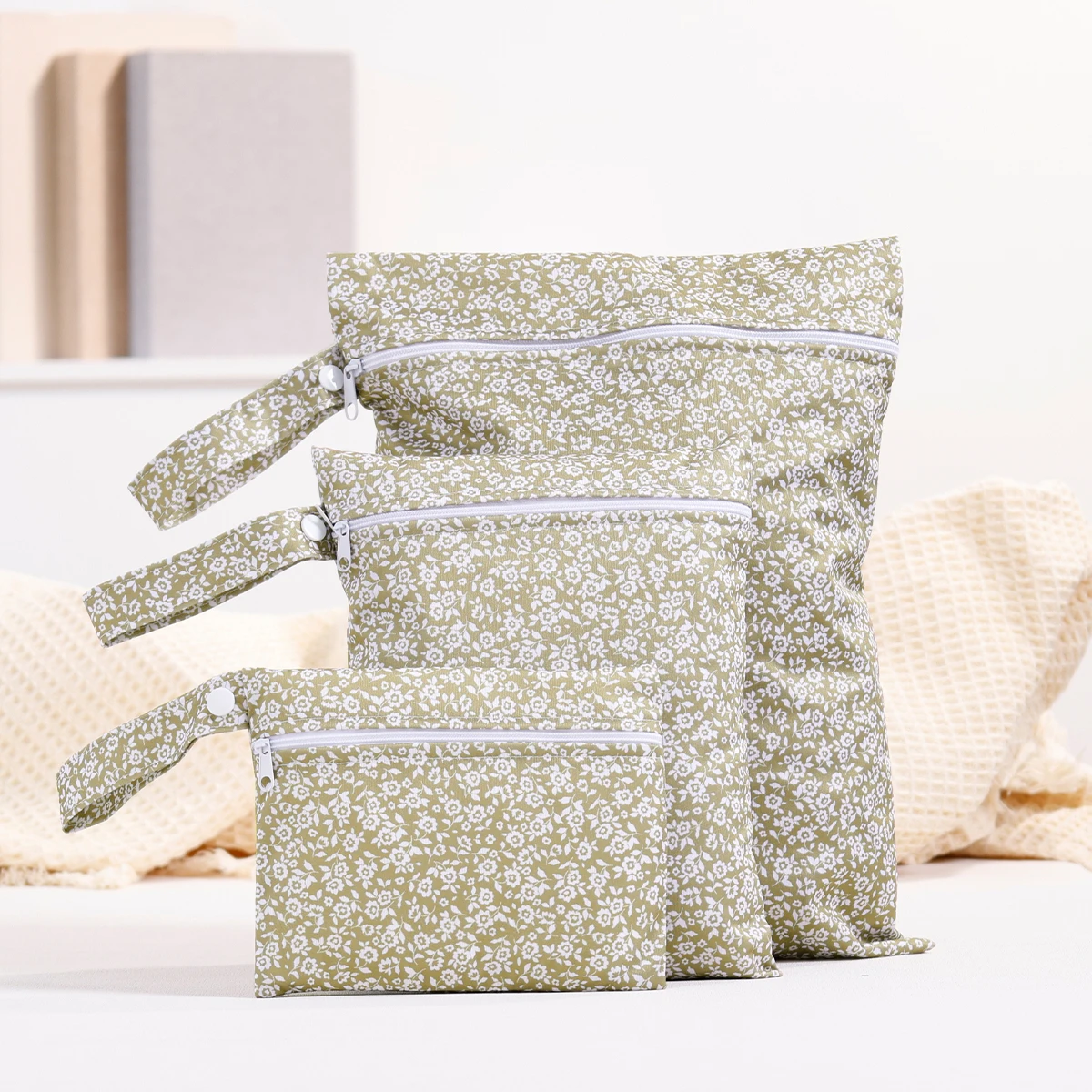 Elinfant Eco-Friendly Waterproof Wet & Dry Portable Diaper and Sanitary Storage Bag Set (3-Pack)