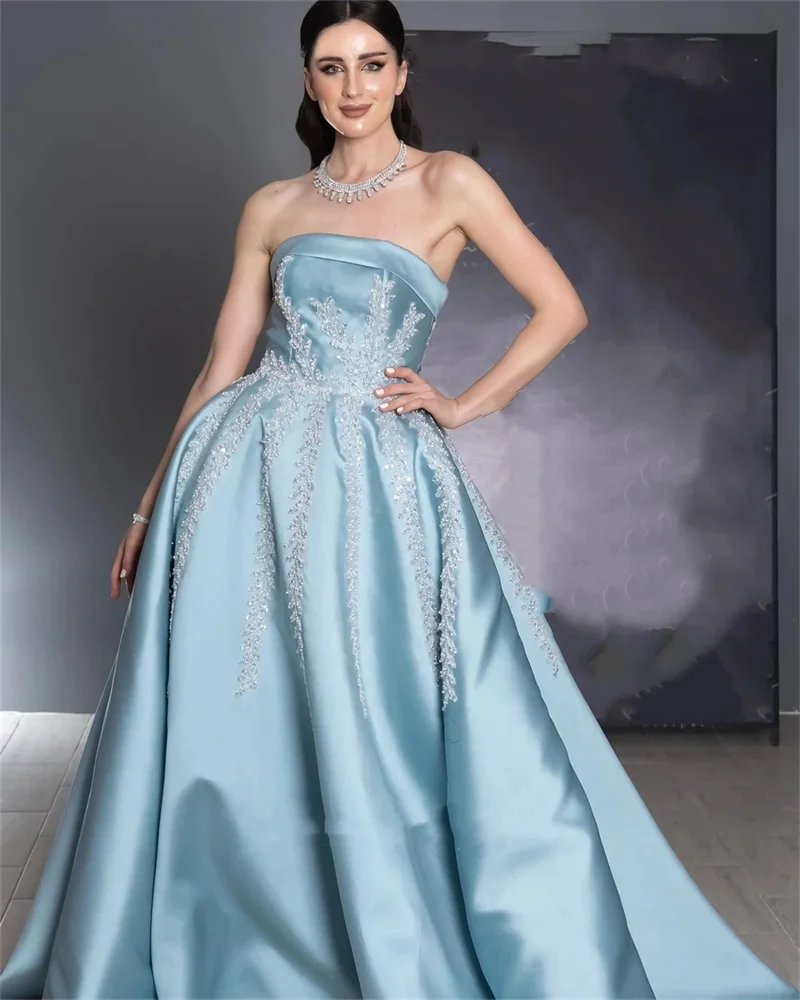 Elegant Strapless Formal Evening Dress Sleeveless Shiny Appliques A-Line Satin Floor-Length Satin Bridal Gown New Prom Dress