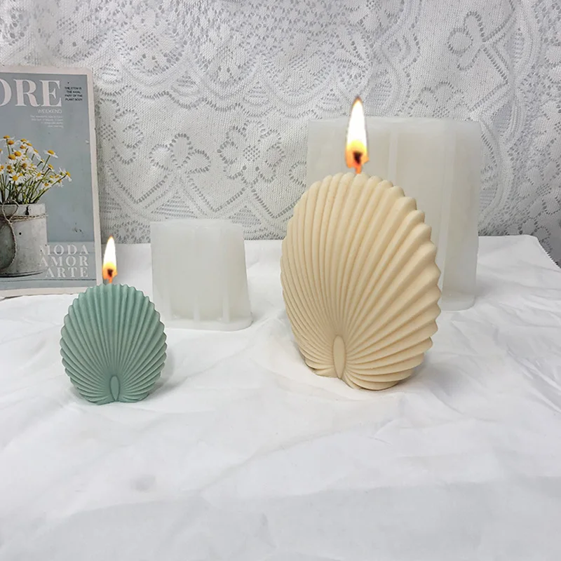 

Korean version ins solid shell folding fan aromatherapy candle silicone mold DIY geometric fan aromatherapy gypsum mold