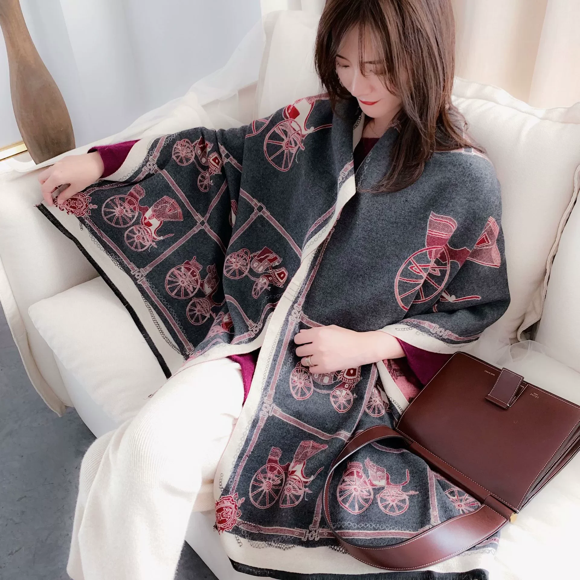 

Luxury Scarf Hijab Women Horse Print Winter Warm Thick Cashmere Soft Bufanda Foulard Female Scarves Shawl Wrap Pashmina