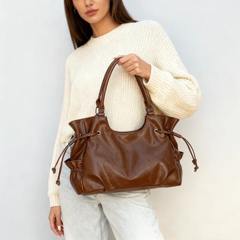 Large Capacity Women's Tote Bag Crossbody Bag Retro Versatile Single Shoulder Handbag Soft Bucket Shape Neutral Minimalist Style