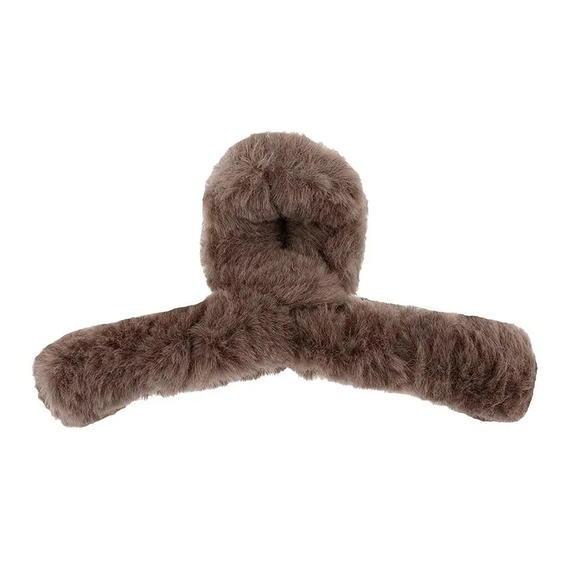 Elegant Plush Hair Clip, Korean Fashion, Oversized Imitation Rabbit Plush Grab Button, Girl's Hair Accessory Full of Atmosphere