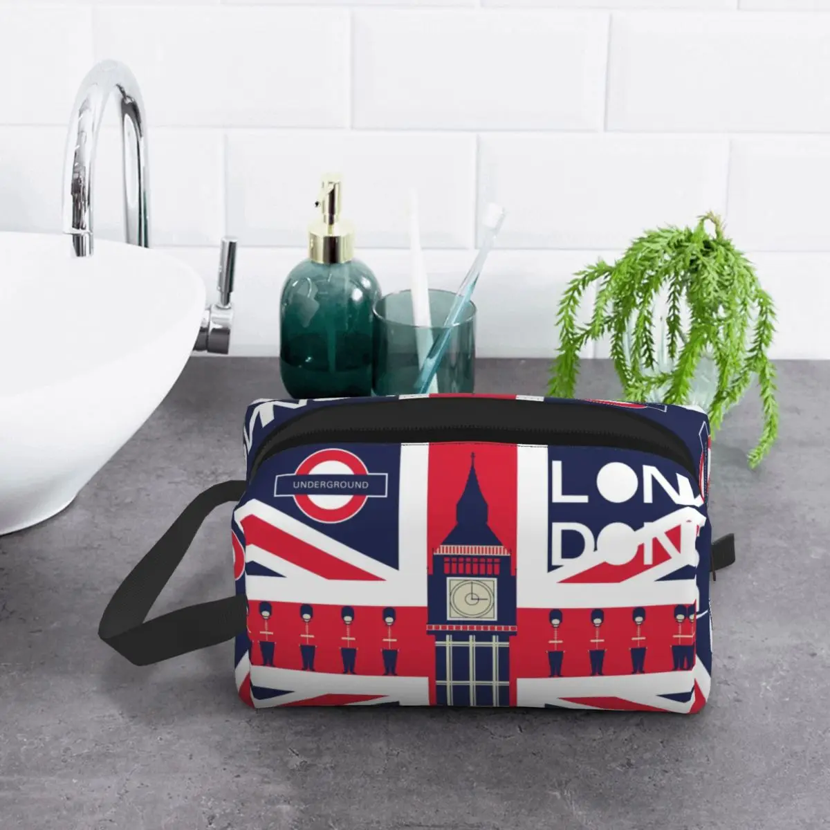 Custom Vintage British Flag With London Symbol Cosmetic Bag Fashion Union Jack Makeup Case Beauty Storage Toiletry Bags 6