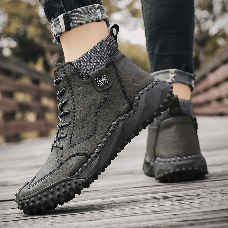 New Winter Waterproof Men Boots Plush Warm Snow Boots Outdoor Non-slip Men Ankle Work Boots Men's Motorcycle Boots Botas Hombre