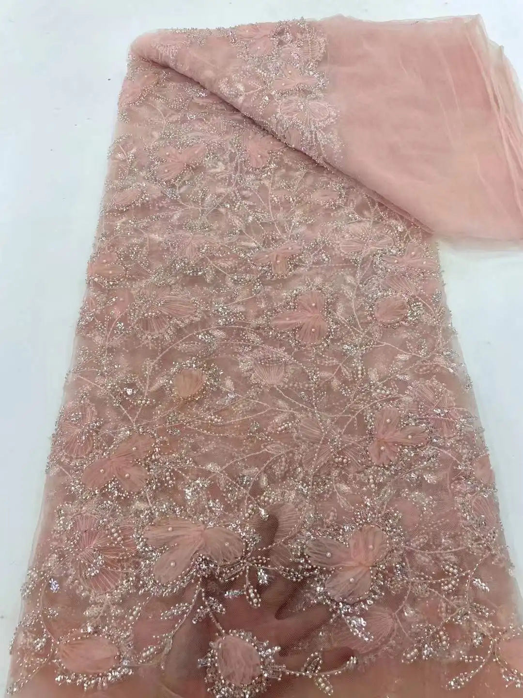 White Fashion Latest Africa Embroidered Tulle Net Fabric With Beads High Quality Luxury Sequins Net Lace Evening Party Dress