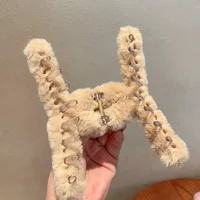 Winter Faux Fur Hair Claw for Women Elegant Acrylic Crab Barrette Hairpin Girl-Hair Accessories Furry Headwear Hair Claw Clip - Image 2