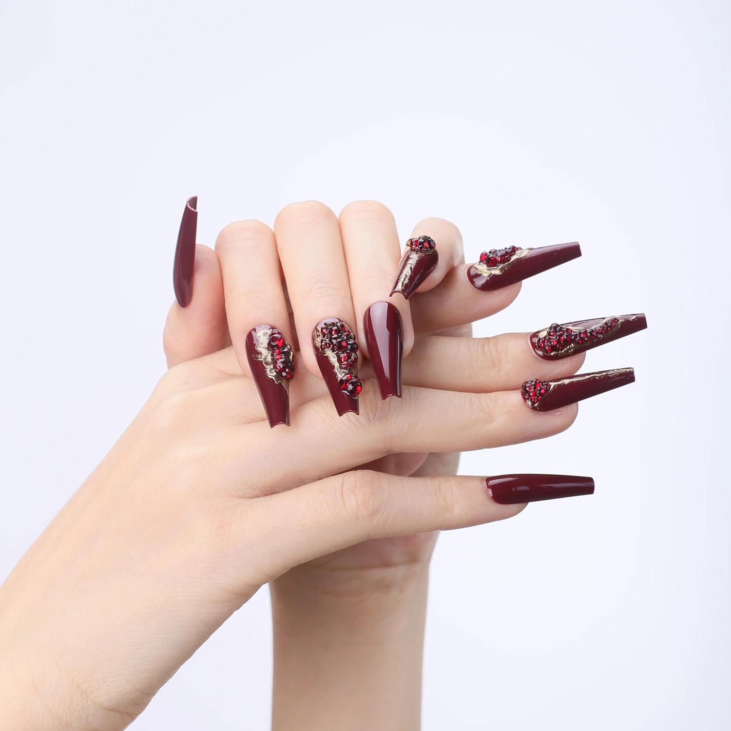 Luxury Confin Burgundy False Nails 28pcs Press On Nails Red Ombre Glitter  Winter Fake Nails Bling Rhinestone - False Nails - AliExpress