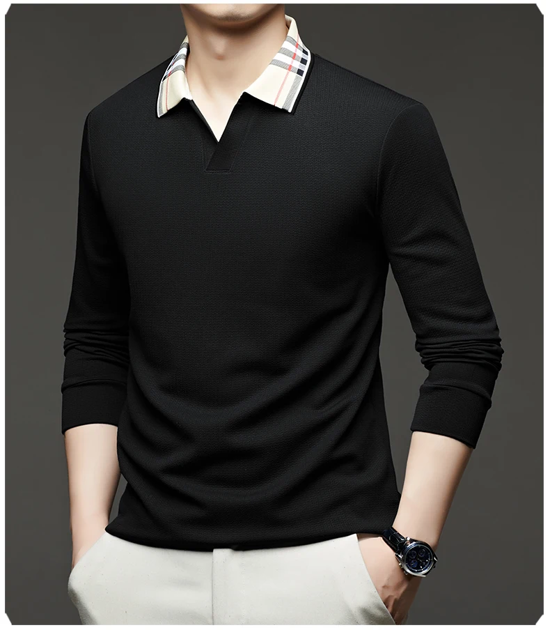 Middle aged and young men's fashionable T-shirt with long sleeves