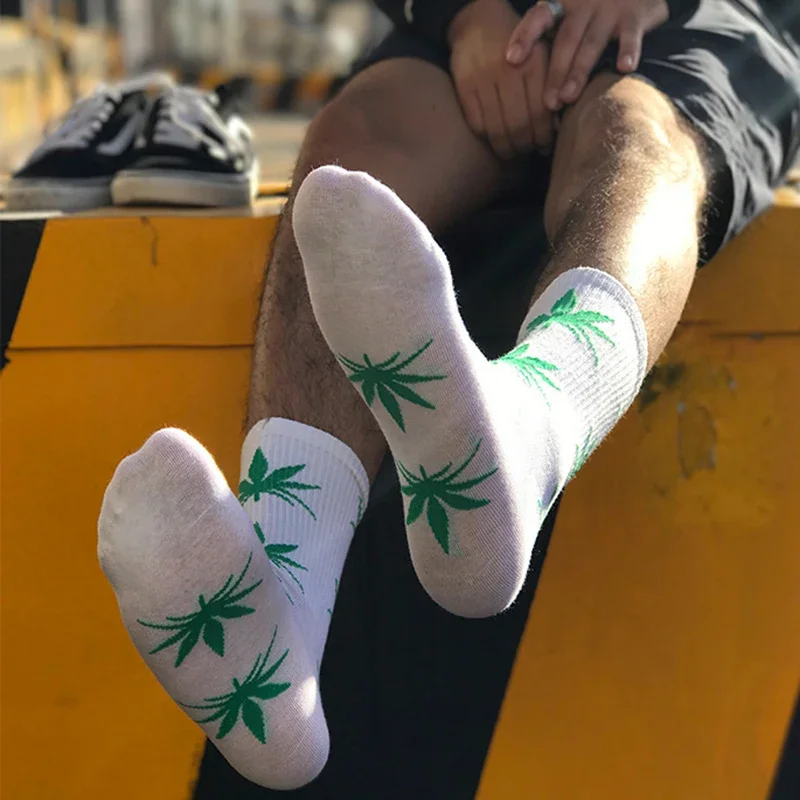 Man Fashion Cotton Socks Leaf Maple Leaves Casual Long Paragraph Hemp Weed Boat Socks Spring and Autumn cotton socks plain color boat socks boat socks casual socks