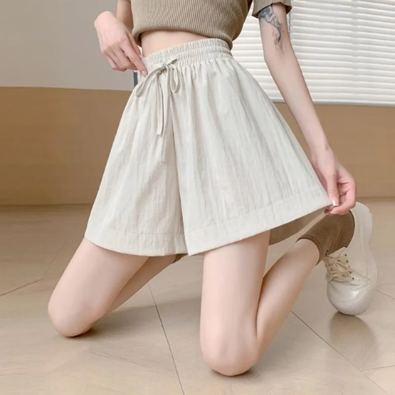 Shorts Wide Leg Pants Quarter Pants Ice Shreds Fold Women Summer Thin Loose Fitting Motion Leisure A-line Pants