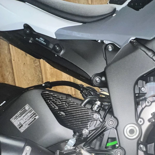 Zx6rヒールプレートガードプロテクションフェグ,ピアスキット,カワサキ