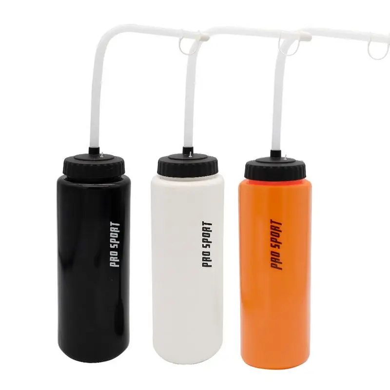 Squeeze Water Bottles Safety Water Wash Bottles 1 Liter Football Bottle Boxing Squeeze Bottle with Long Straw for Fitness