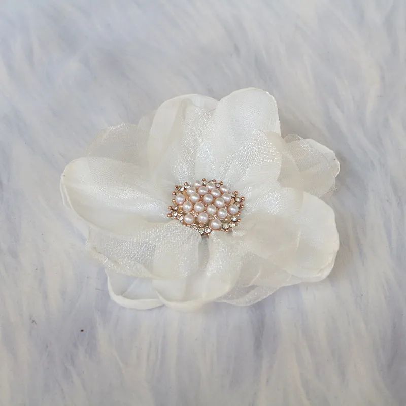 5pcs 9cm Chiffon Organza Stoff Rose Blume mit Strass Mitte Hochzeits kleid Rock Home Hut Dekoration DIY Haarschmuck – Detail 2
