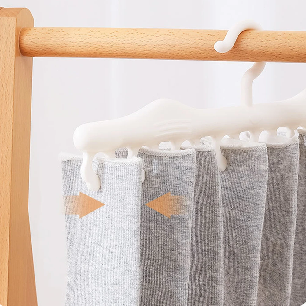 Socks Hanger Windproof Clip And Drip Hanger Windproof Strong Bearing Capacity Drying Clothes Rack For Hanging Socks Towels 4
