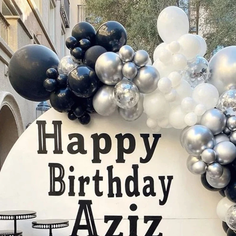 Arc de Ballons Noir et Blanc en Latex Argenté et Chromé