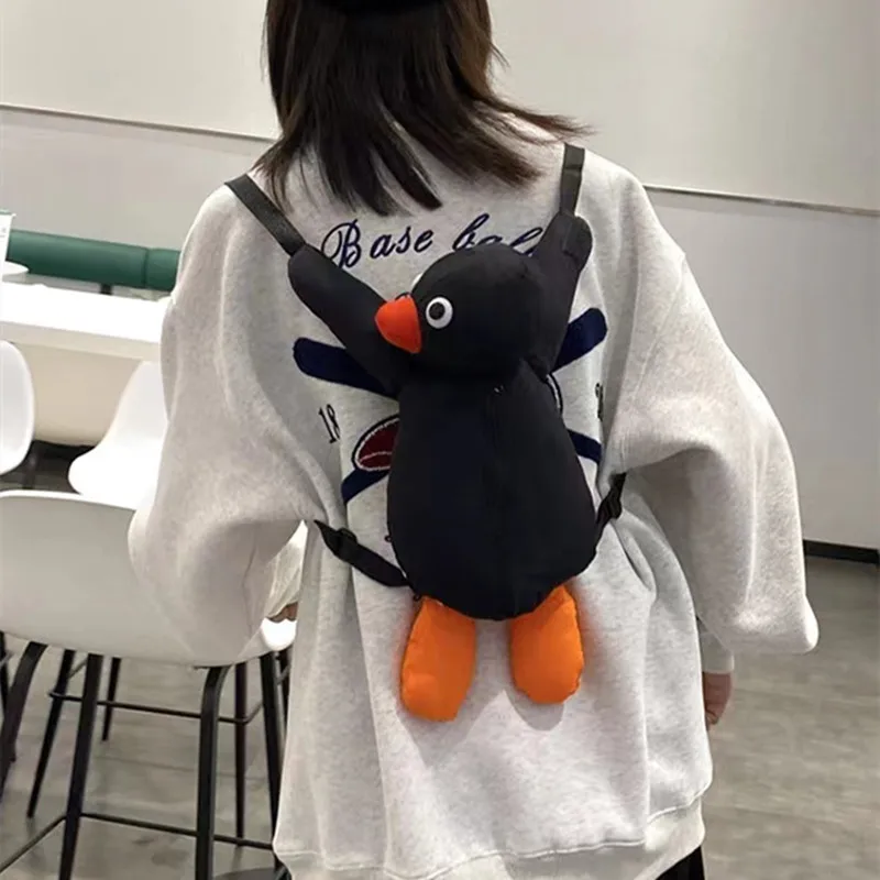 【韓国雑貨】リュック ペンギン キャラクター 可愛い ぬいぐるみ 38センチメートルペンギンぬいぐるみリュック漫画かわいい