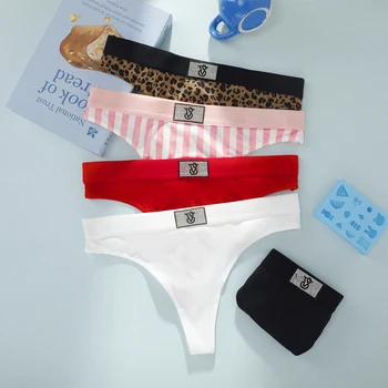 Women's Lace Thongs 1