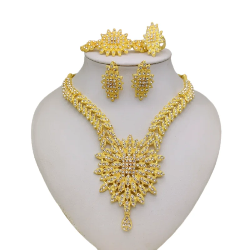 

Kingdom Ma Dubai Fashion Women Necklace Earrings Big Bracelet Nigerian Bridal Fine Jewelry Italy New Design Gold Plated Jewelry