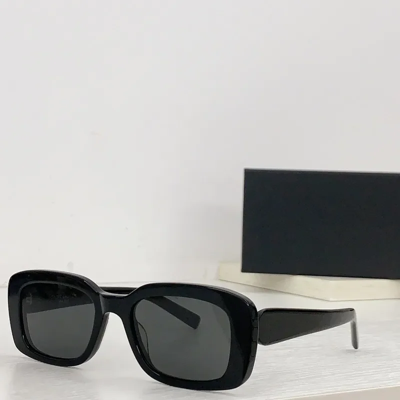 

2023 Vintage Black Square Sunglasses Woman Luxury Brand Small Rectangle Sun Glasses Female Gradient Clear Mirror Oculos De Sol