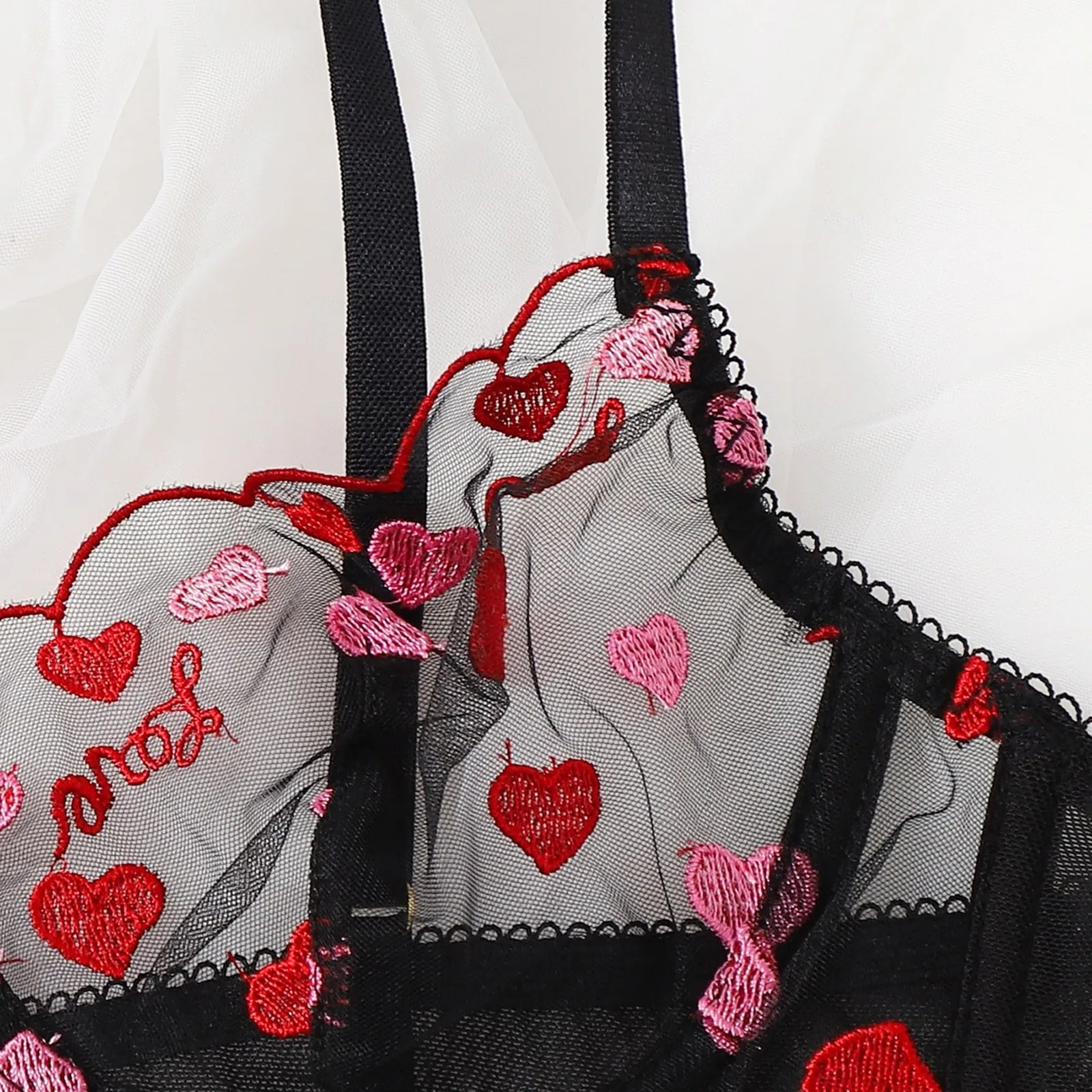 Love Embroidery Bra G-String Thong Sleepwear Underwear Lingerie For Ladies G-String Three-Point Set Sexy Lingerine Outfits