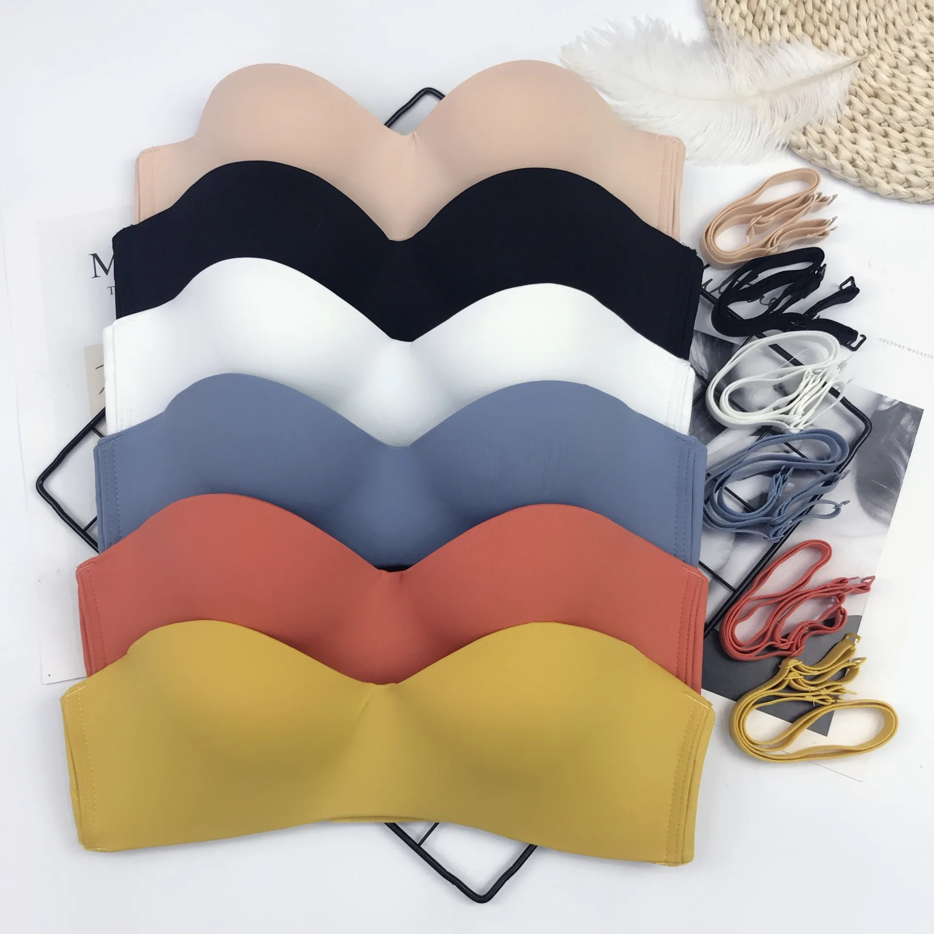 

Women Sexy Strapless Bra Wireless Female Tube Top Solid Push Up Thin Bras Underwear Convertible Straps Ladies Lingerie Bras 2023