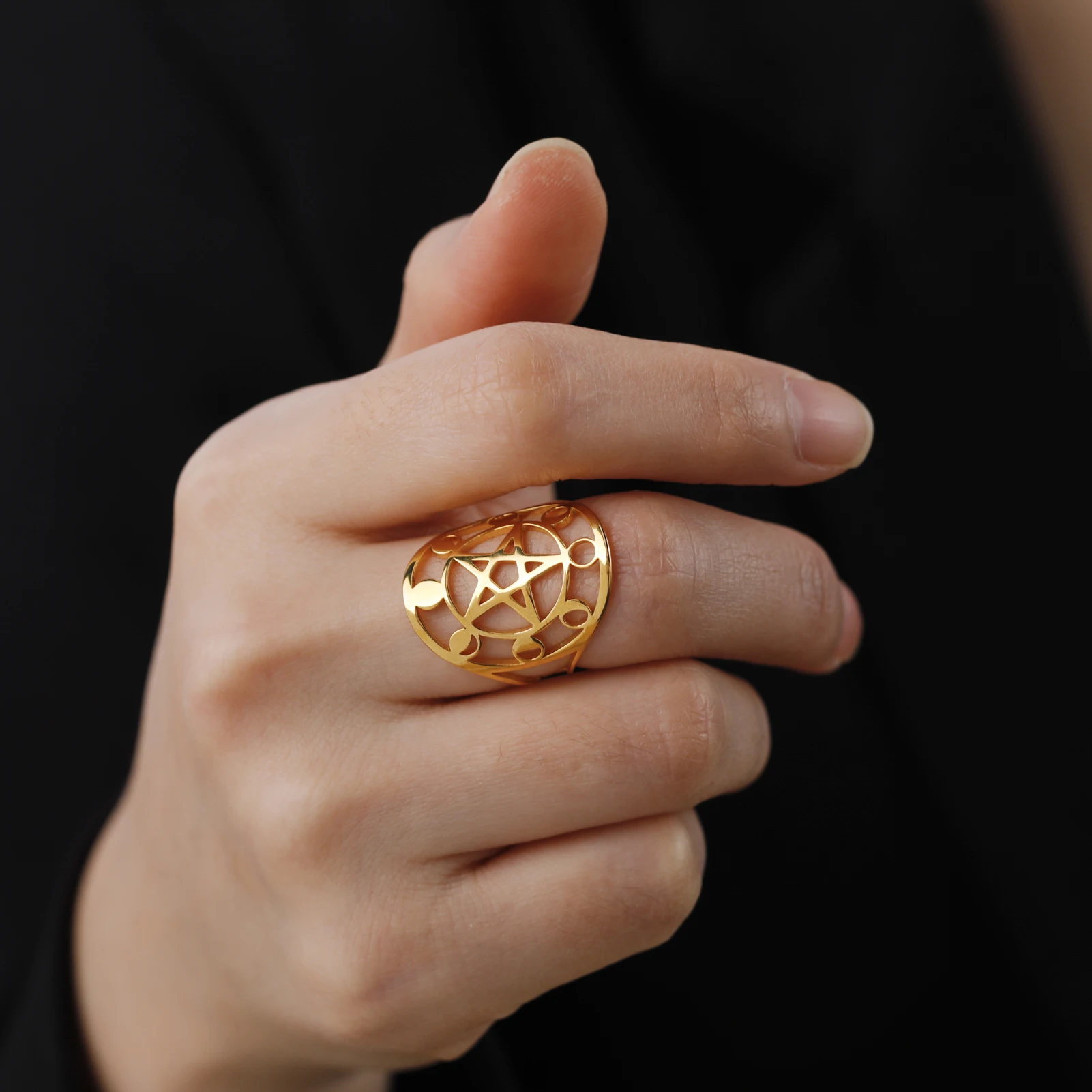 Kkjoy Anello Tripla Luna In Acciaio Inox – Gioiello Wicca Pentagramma Per Donne E Ragazze