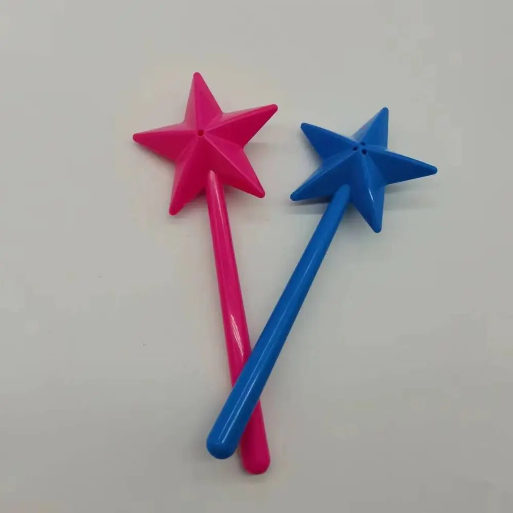 Creative Plastics Salt Shakers Refillable Star Seasoning Shaker Household Long Hand Salt Pepper Magic Wands BBQ Supplies Salt Shaker Salt Pepper Shakers